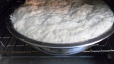 дрожжевое тесто на пиццу