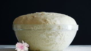 Тесто на сметане и маргарине