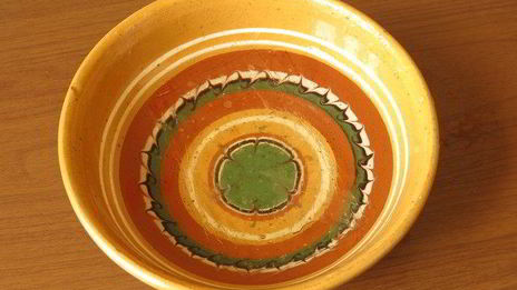 малиновый торт с хрустящей миндальной прослойкой