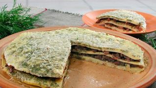 Омлетный торт с грибами