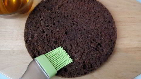 шоколадный торт с курагой