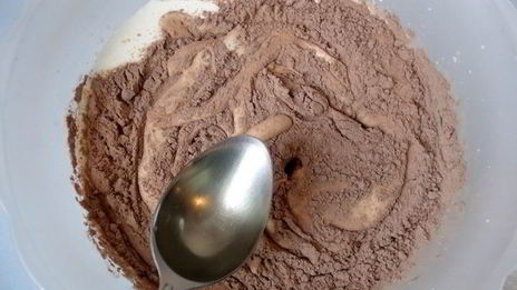 шоколадный торт с курагой