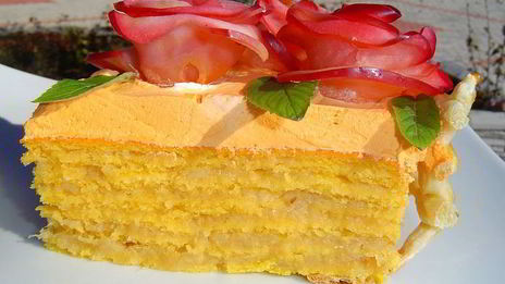 торт миллион алых роз