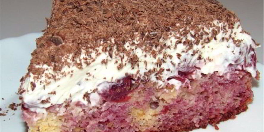 Торт с маскарпоне и вишней