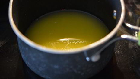 торт шоколадный с клубникой в шоколаде