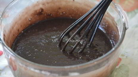 торт шоколадный с клубникой в шоколаде