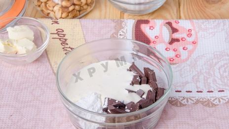 торт воздушный сникерс из песочного теста