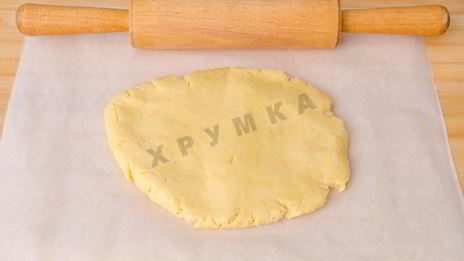 торт воздушный сникерс из песочного теста