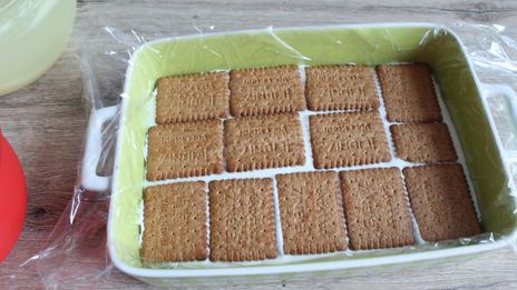 творожный торт с желатином печеньем без выпечки