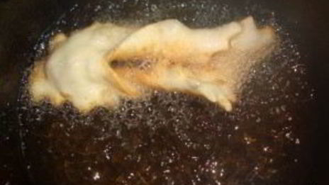 вкусный хворост, тающий во рту