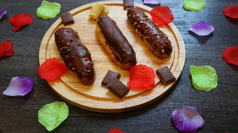 эклеры с заварным кремом