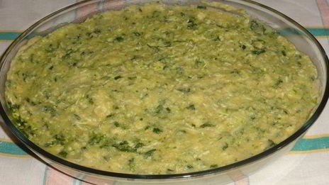 гороховая запеканка с брынзой и шпинатом