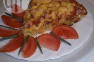 Картофельная запеканка на сковороде