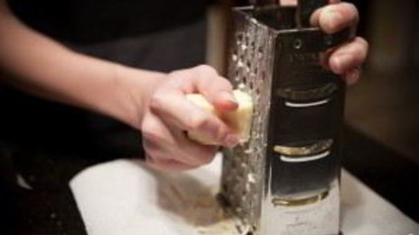 картофельная запеканка с беконом