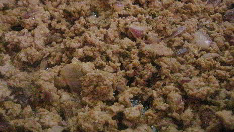 картофельная запеканка с грибами и фаршем