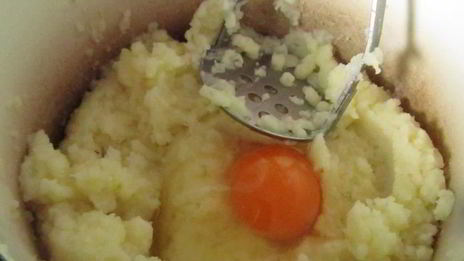 картофельная запеканка с отварным мясом