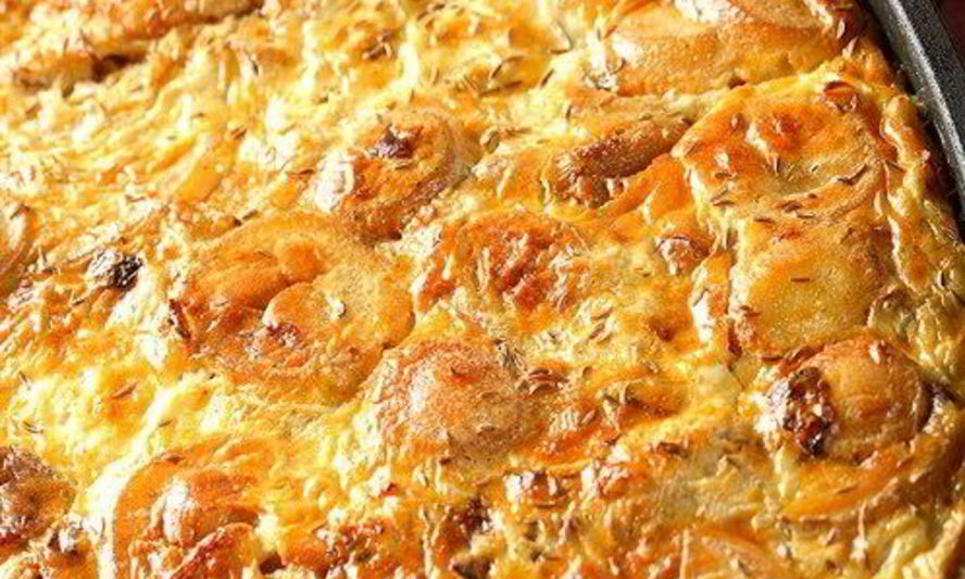 Рецепт картофельной запеканки с соленым огурцом