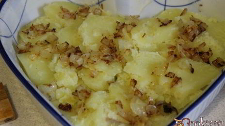 картофельная запеканка с варено-копченым куриным рулетом и сыром