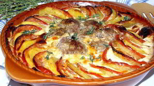 Овощная запеканка с тефтельками