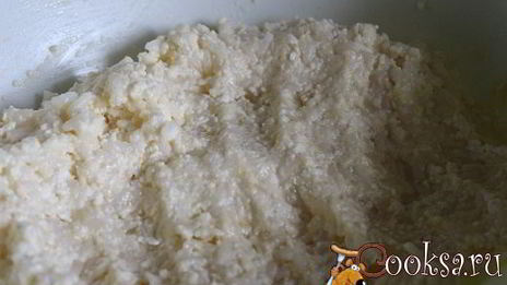 рисовая запеканка с творогом, курагой и цукатами