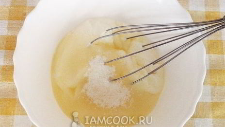 творожная запеканка под сметанной заливкой