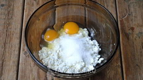 творожная запеканка с черешней