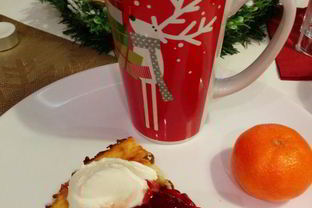 Творожная запеканка с изюмом и ванилью