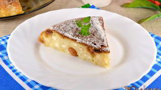 Творожная запеканка с изюмом в мультиварке