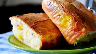 Творожная запеканка с персиками