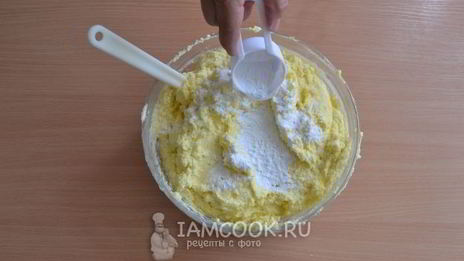 творожная запеканка с вишней