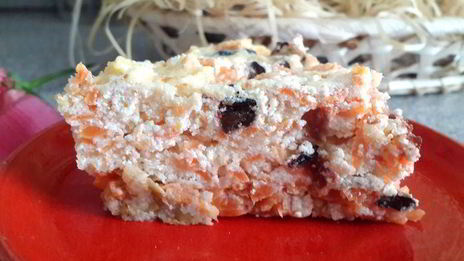 творожно-морковная запеканка с черносливом