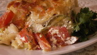 Запеканка из макарон с цукини и моцареллой