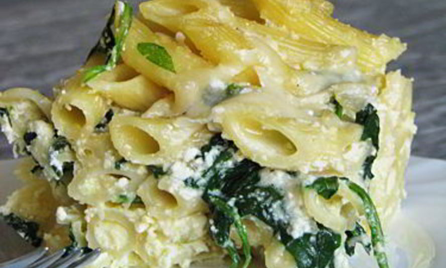 Рецепт запеканки из пенне со шпинатом и рикоттой