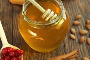 Брусника с медом на зиму