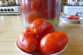 Быстрые квашеные помидоры