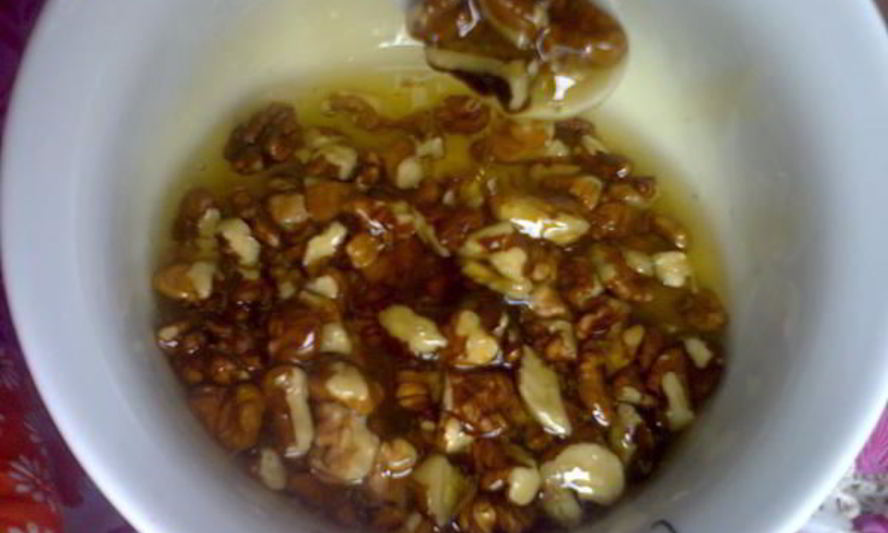 Рецепт грецких орехов с медом