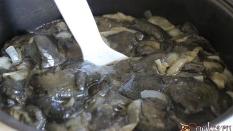 грибы в томатном соусе на зиму