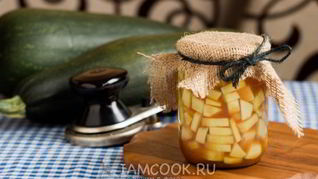 Кабачки с кетчупом на зиму