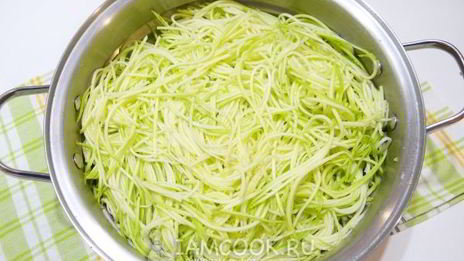 кабачки с морковью по-корейски на зиму