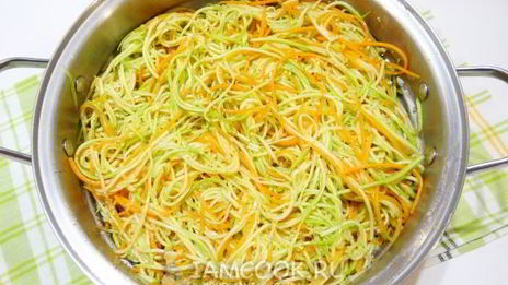 кабачки с морковью по-корейски на зиму