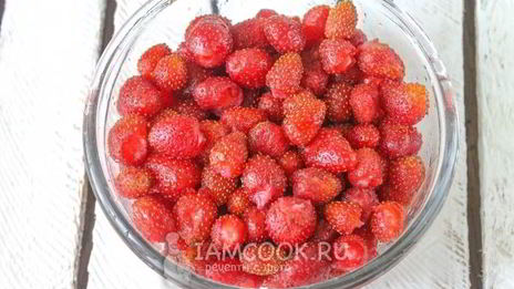 клубника в собственном соку на зиму