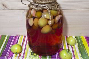 Компот из алычи и яблок на зиму