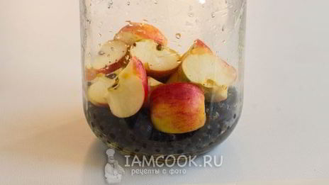 компот из черноплодки с яблоками на зиму