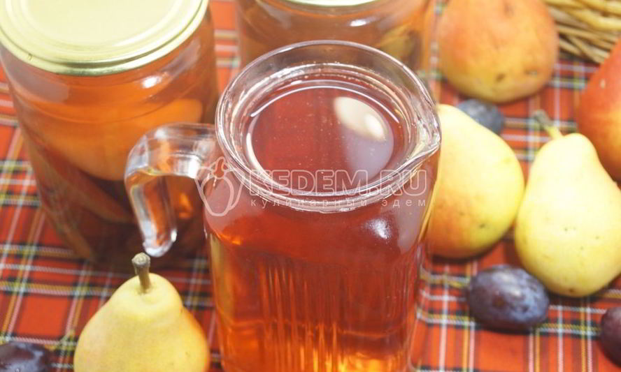 Рецепт компота из груш и слив на зиму