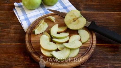 компот из клубники и яблок