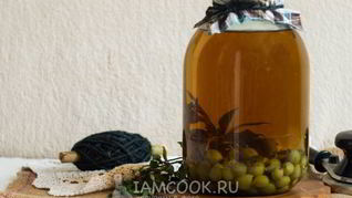 Компот из крыжовника с мятой