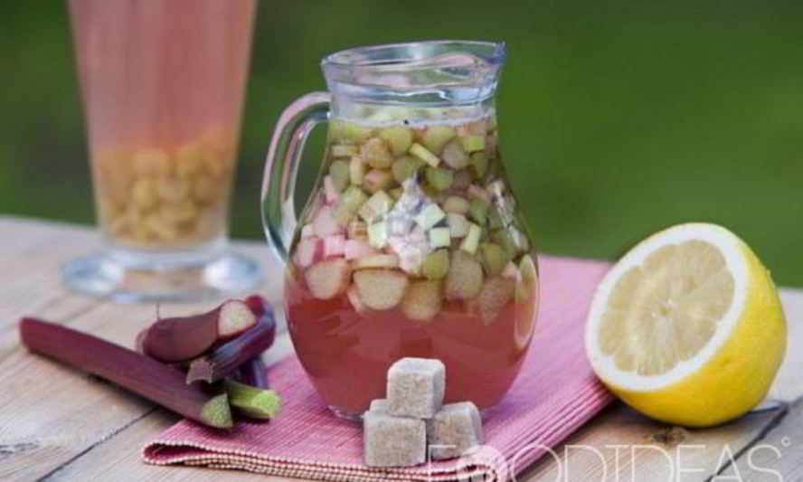 Рецепт компота из ревеня