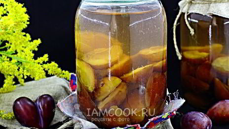 компот из слив на зиму с корицей