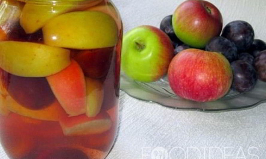 Рецепт компота из яблок и сливы