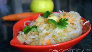 Квашеная капуста с яблоками